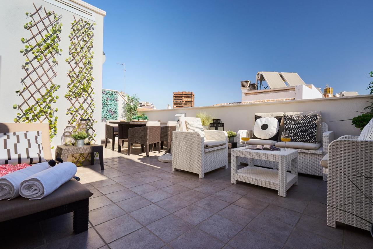 Deluxe With Shared Roof Terrace